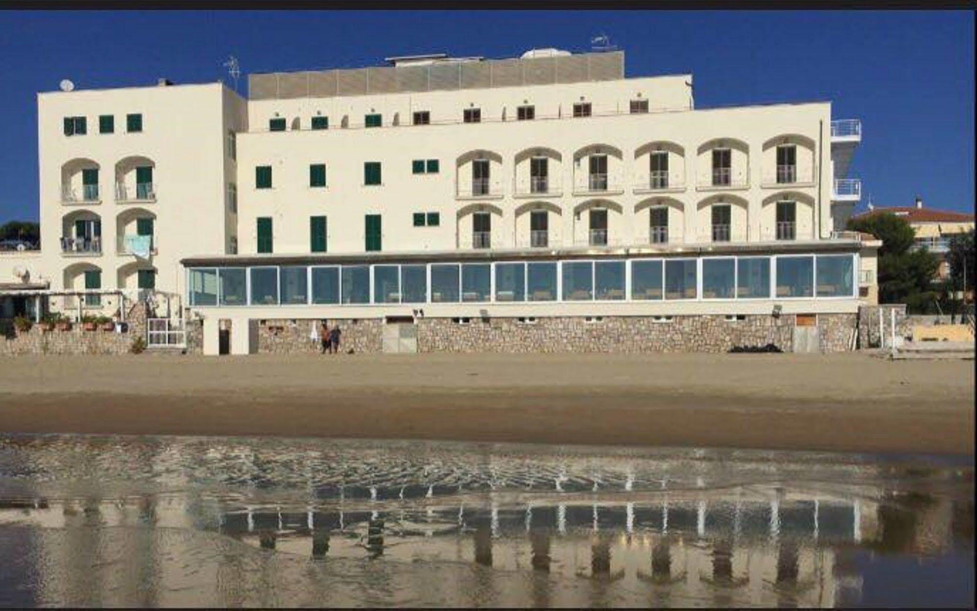 Hotel Amyclae Sperlonga Exterior foto
